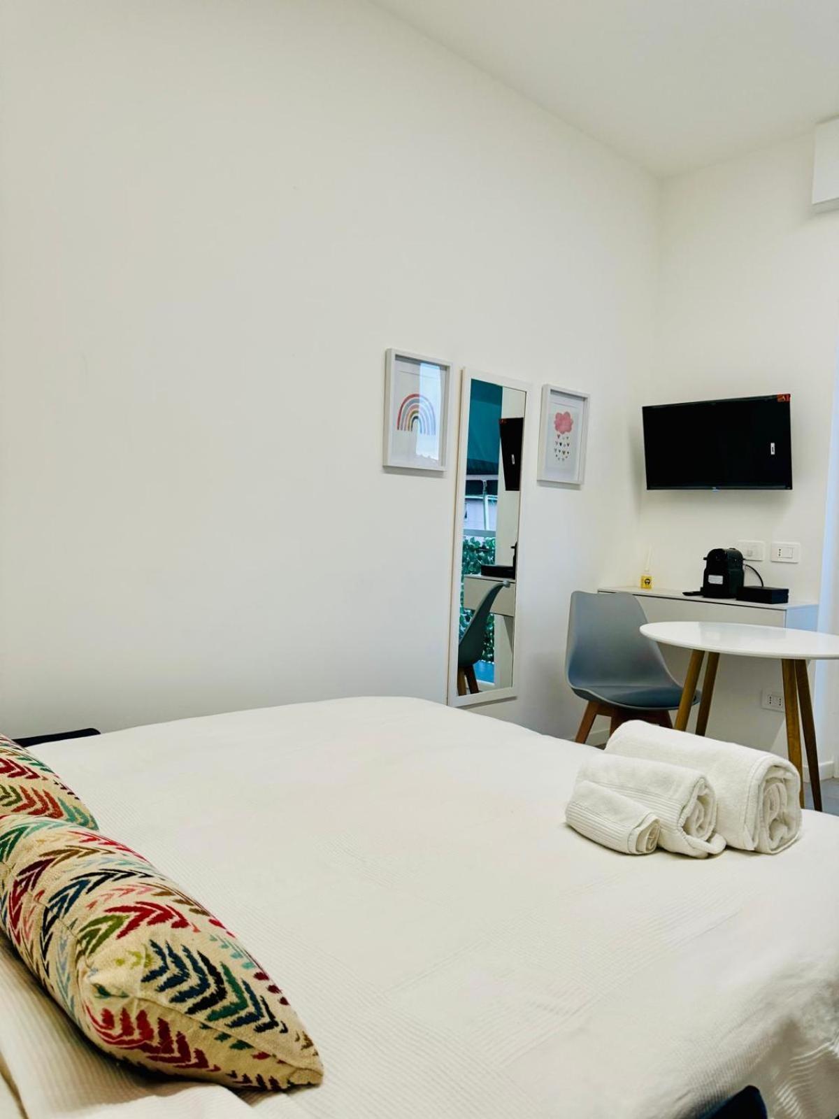 Urban Cloud Apartments Milan Bagian luar foto