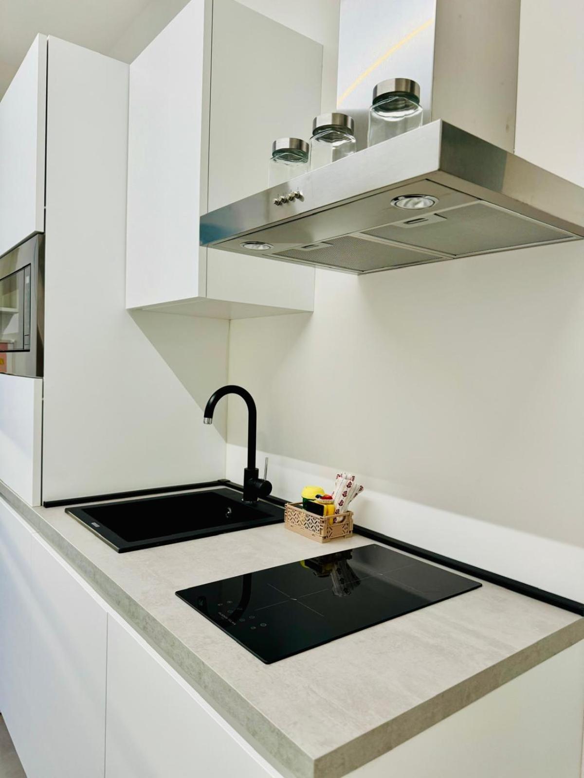 Urban Cloud Apartments Milan Bagian luar foto